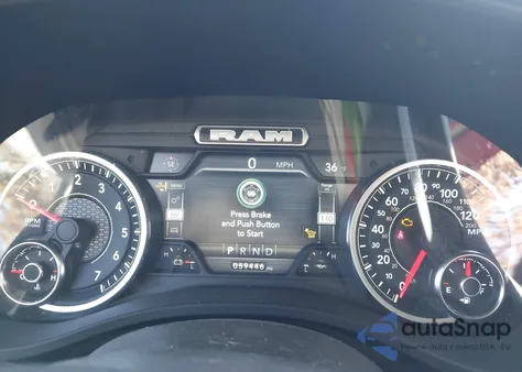 2022 Ram 1500 Laramie 4X4 5'7 Box z USA, uszkodzony, nr VIN 1C6SRFJT7NN269186